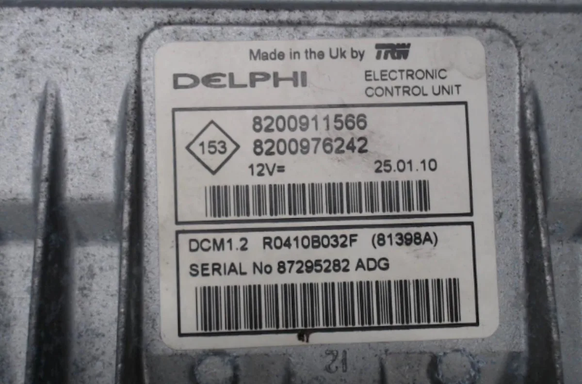 Calculateur moteur Renault MEGANE II (BM0-1_, CM0-1_) 2.0 16v (bm0u, cm0u) (2002-2008) occasion