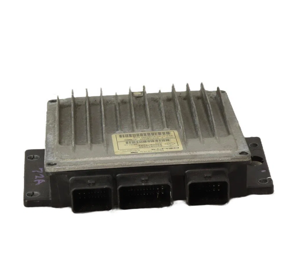 Calculateur moteur Renault MEGANE II (BM0-1_, CM0-1_) 2.0 16v (bm0u, cm0u) (2002-2008) occasion