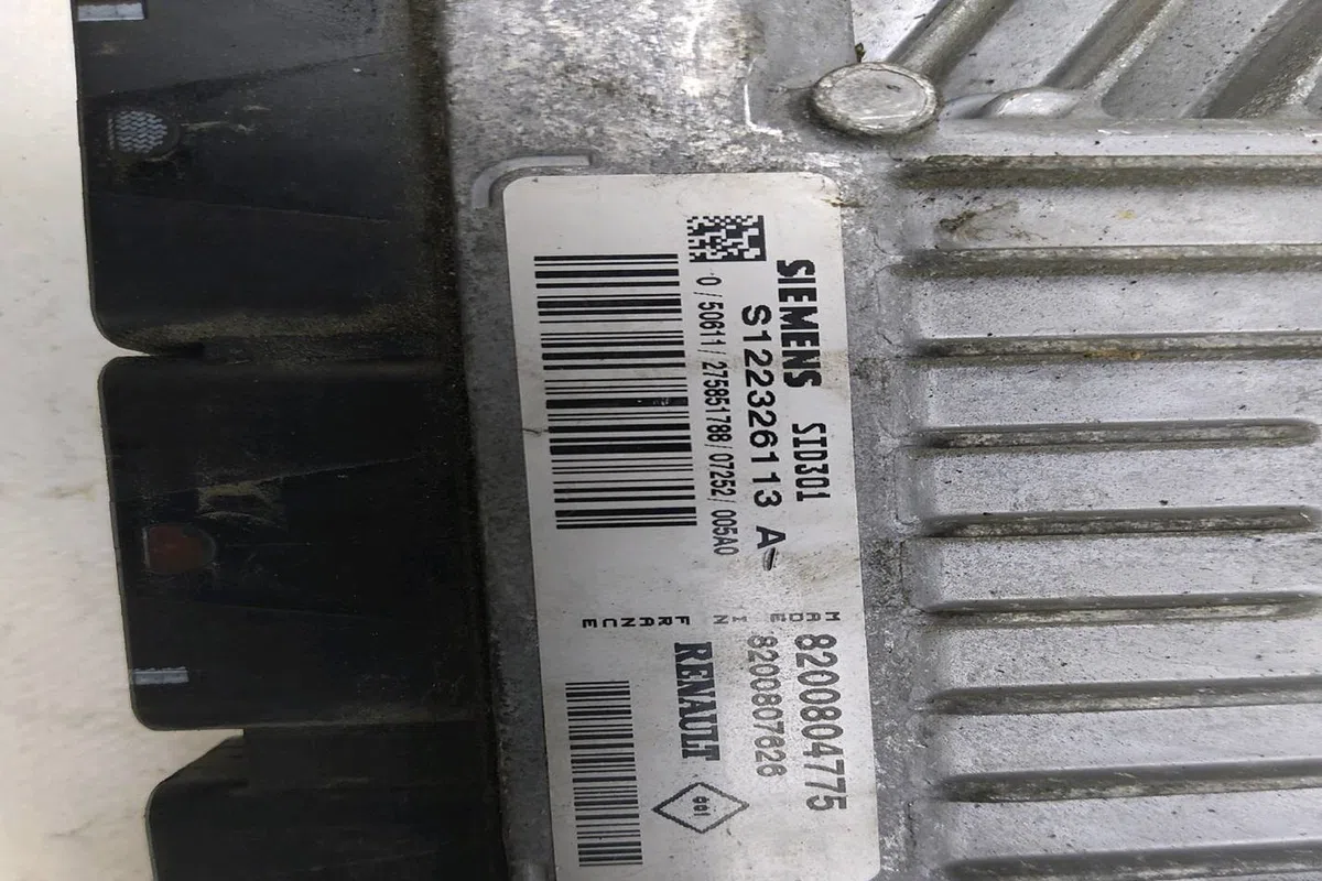 Calculateur moteur Renault MEGANE II Break (KM0-1_) 1.5 dci (km16, km1e) (2005-2008) occasion