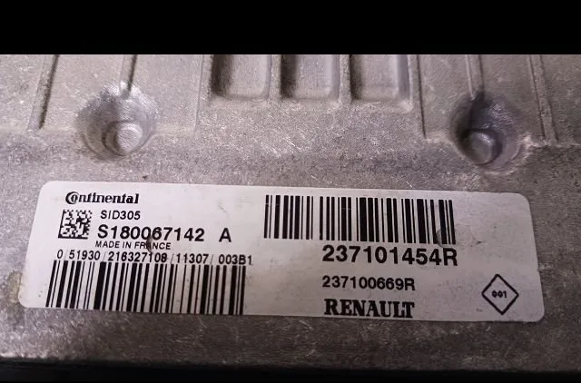 Calculateur moteur Renault MEGANE III Coupé (DZ0-1_) 1.5 dci (dz09, dz0d, dz1f, dz1g, dz14, dz29) (2009-2015) 3 portes o