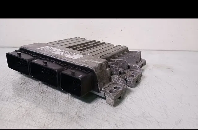 Calculateur moteur Renault MEGANE III Coupé (DZ0-1_) 1.5 dci (dz09, dz0d, dz1f, dz1g, dz14, dz29) (2009-2015) 3 portes o