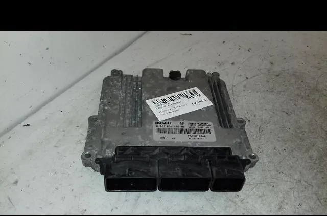 Calculateur moteur Renault MEGANE III Coupé (DZ0-1_) 1.6 dci (dz00, dz12, dz2a, dz13) (2011-2015) occasion