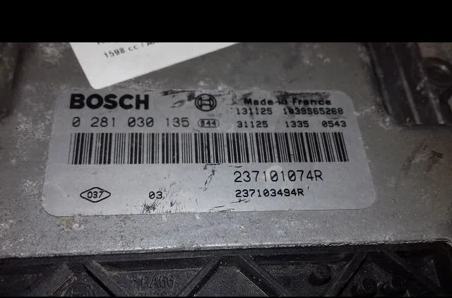 Calculateur moteur Renault MEGANE III Coupé (DZ0-1_) 1.6 dci (dz00, dz12, dz2a, dz13) (2011-2015) occasion — photo 4