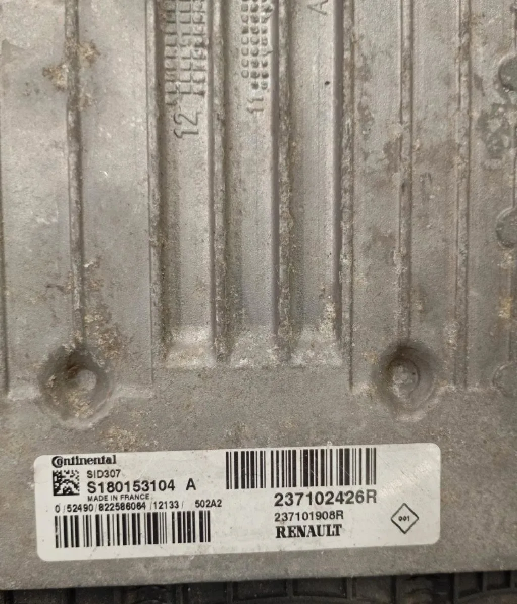 Calculateur moteur Renault MEGANE III Grandtour (KZ0-1) 1.5 dci (kz09, kz0d, kz1g, kz29, kz14, kz1w, kz10, kz1f,... (2009) 5 portes occasion