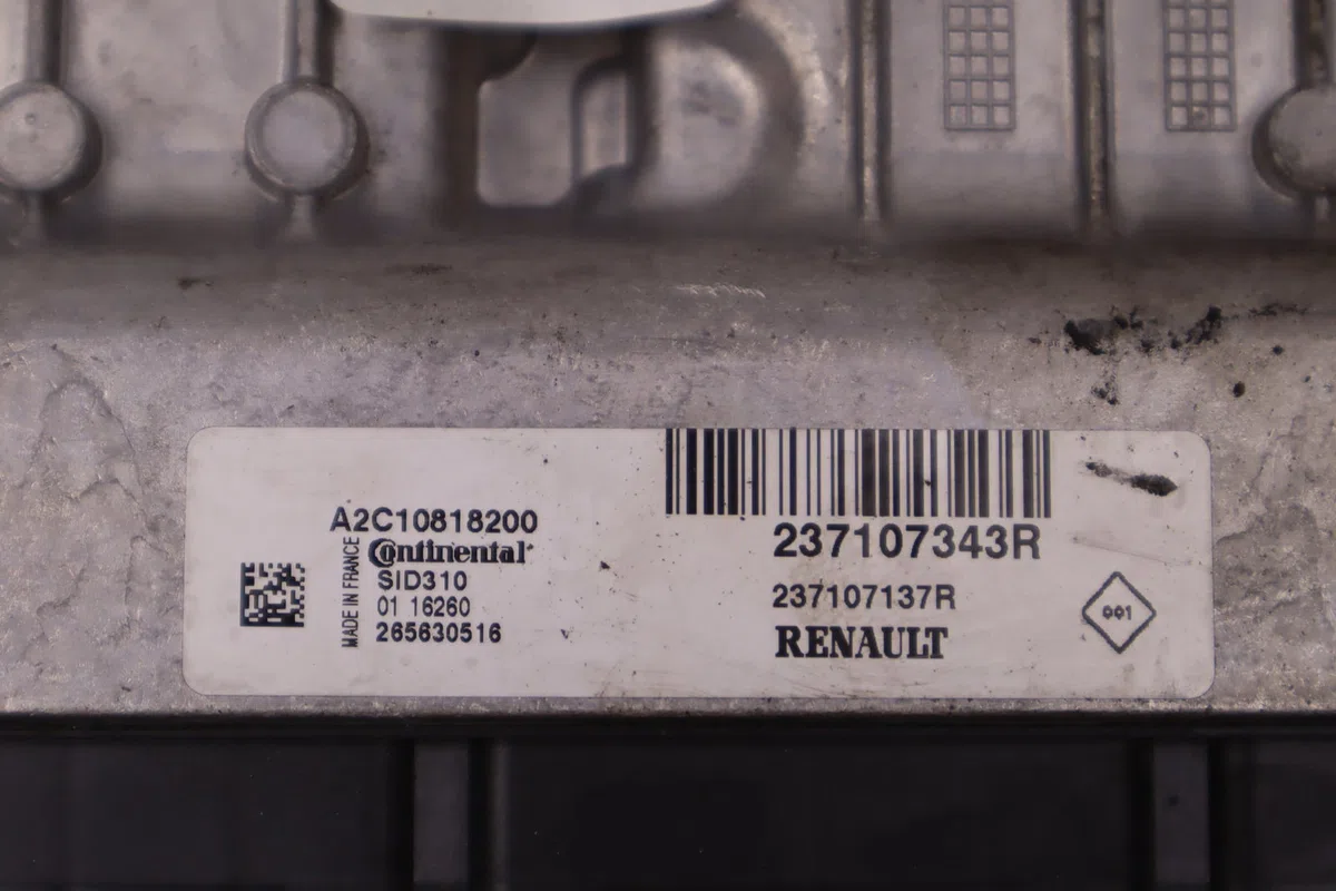 Calculateur moteur Renault MEGANE IV 3-5 portes (B9A-M-N_) 1.5 dci 110 (b9a3) (2015) occasion — photo 2