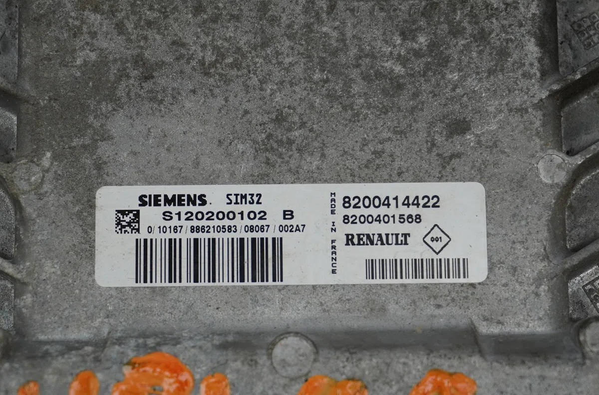 Calculateur moteur Renault MODUS - GRAND MODUS (F-JP0_) 1.2 (jp0c, jp0k, fp0c, fp0k, fp0p, jp0p, jp0t) (2004) 5 portes o