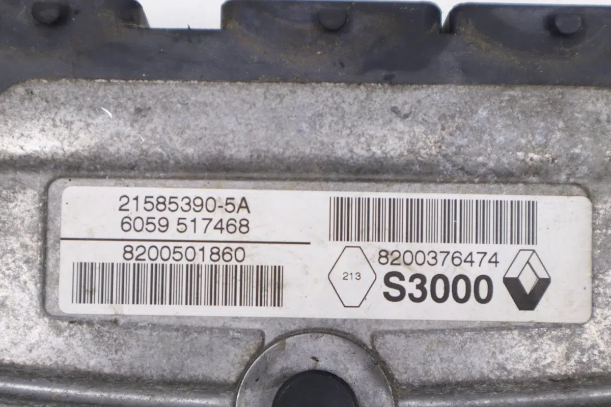 Calculateur moteur Renault MODUS - GRAND MODUS (F-JP0_) 1.4 (jp01, jp0j) (2004) occasion — photo 2