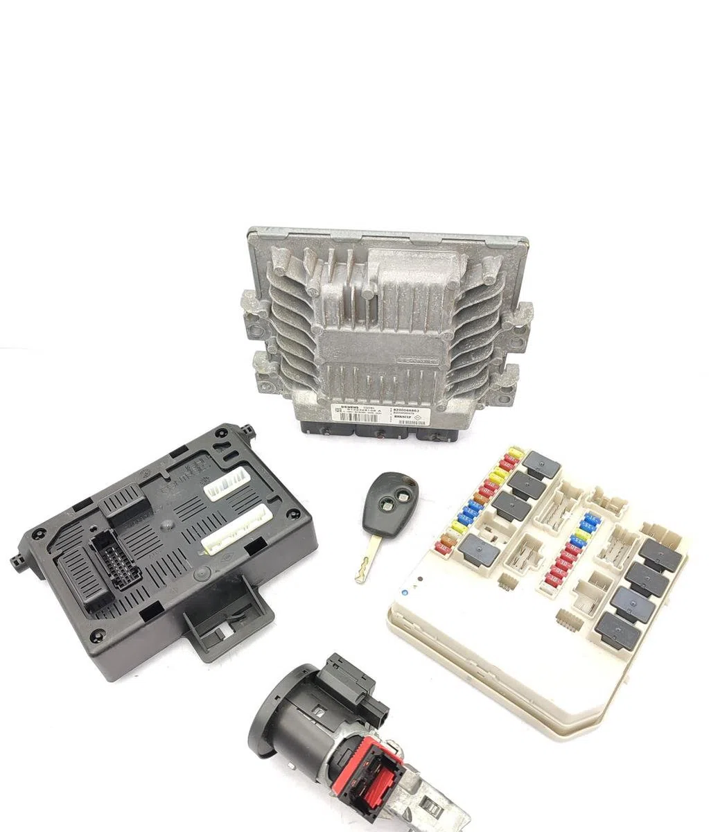 Calculateur moteur RENAULT MODUS PHASE 1 occasion — photo 4