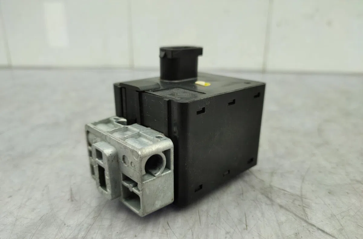 Calculateur moteur RENAULT SCENIC 2 PHASE 2 occasion