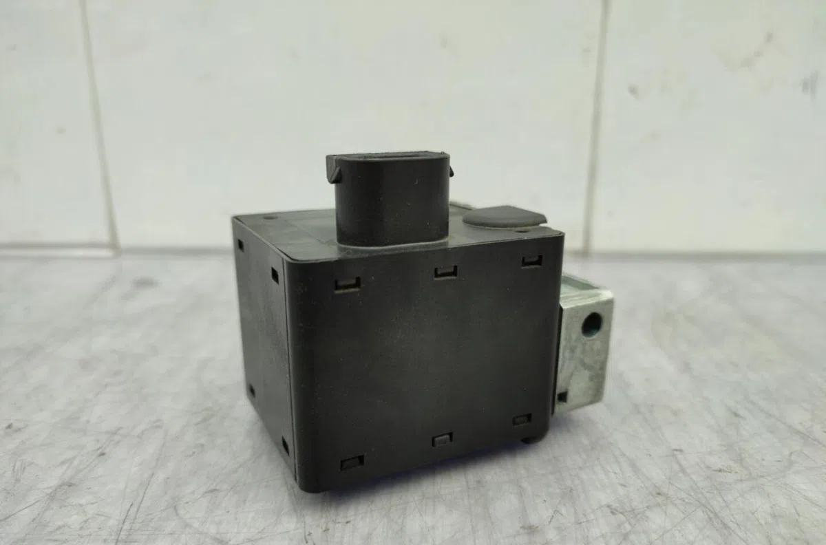 Calculateur moteur RENAULT SCENIC 2 PHASE 2 occasion