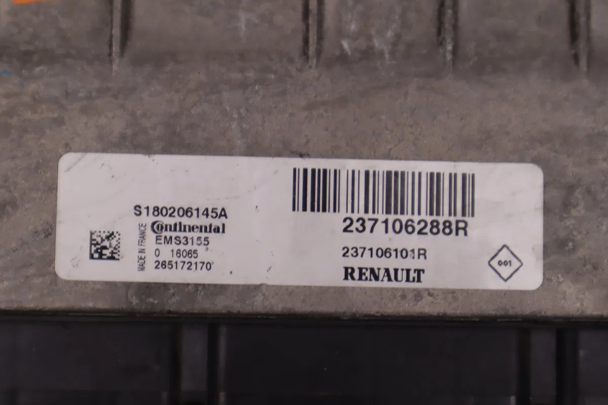 Calculateur moteur Renault SCÉNIC III (JZ0-1_) 1.2 tce (jz16) (2013) occasion