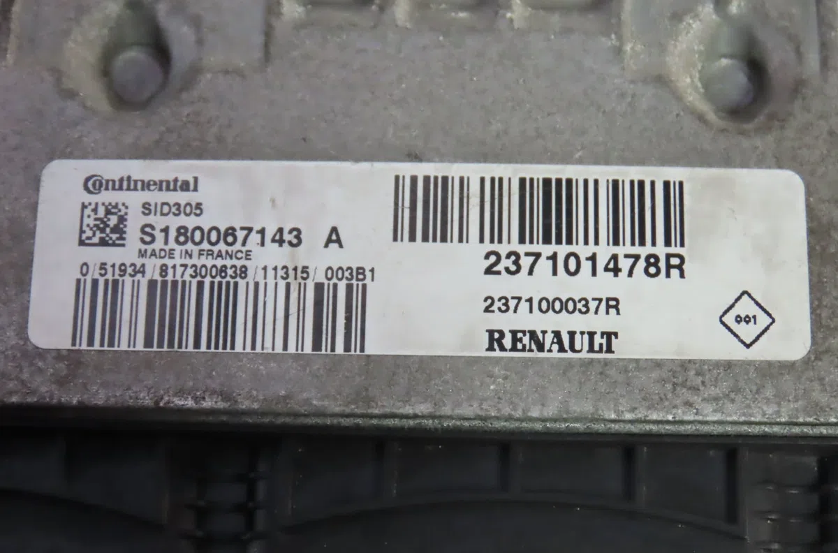 Calculateur moteur Renault SCÉNIC III (JZ0-1_) 1.5 dci (2009) 5 portes occasion — photo 3