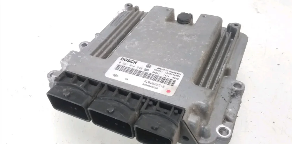 Calculateur moteur Renault TRAFIC II Camionnette (FL) 2.0 dci 90 (fl0h) (2006) occasion
