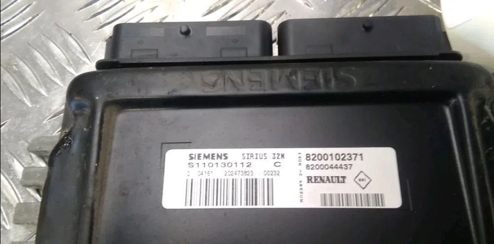 Calculateur moteur Renault TWINGO I (C06_) 1.2 (c066, c068) (1996-2007) 3 portes occasion — photo 2