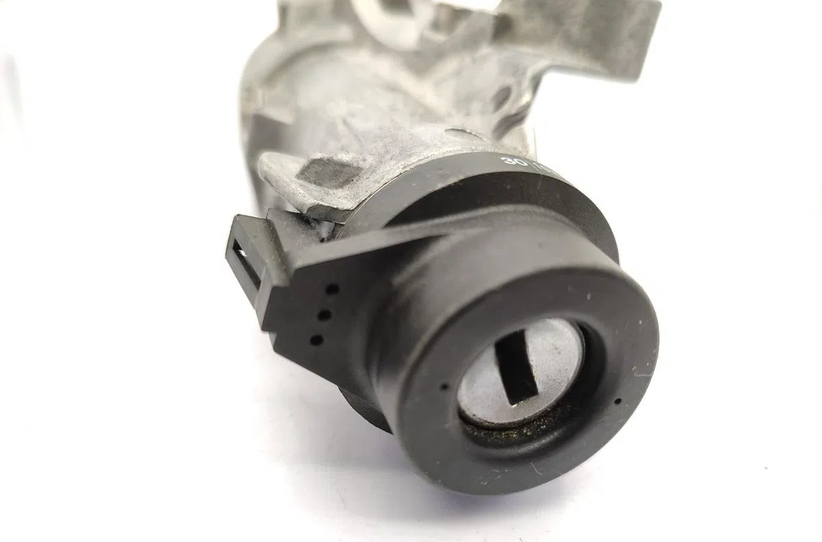 Calculateur moteur SEAT EXEO ST BREAK occasion — photo 3