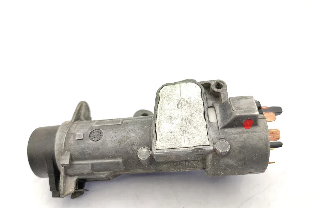 Calculateur moteur SEAT LEON 1 occasion — photo 3