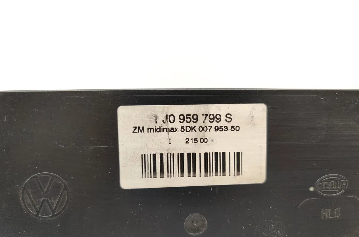 Calculateur moteur SEAT LEON 1 occasion — photo 4