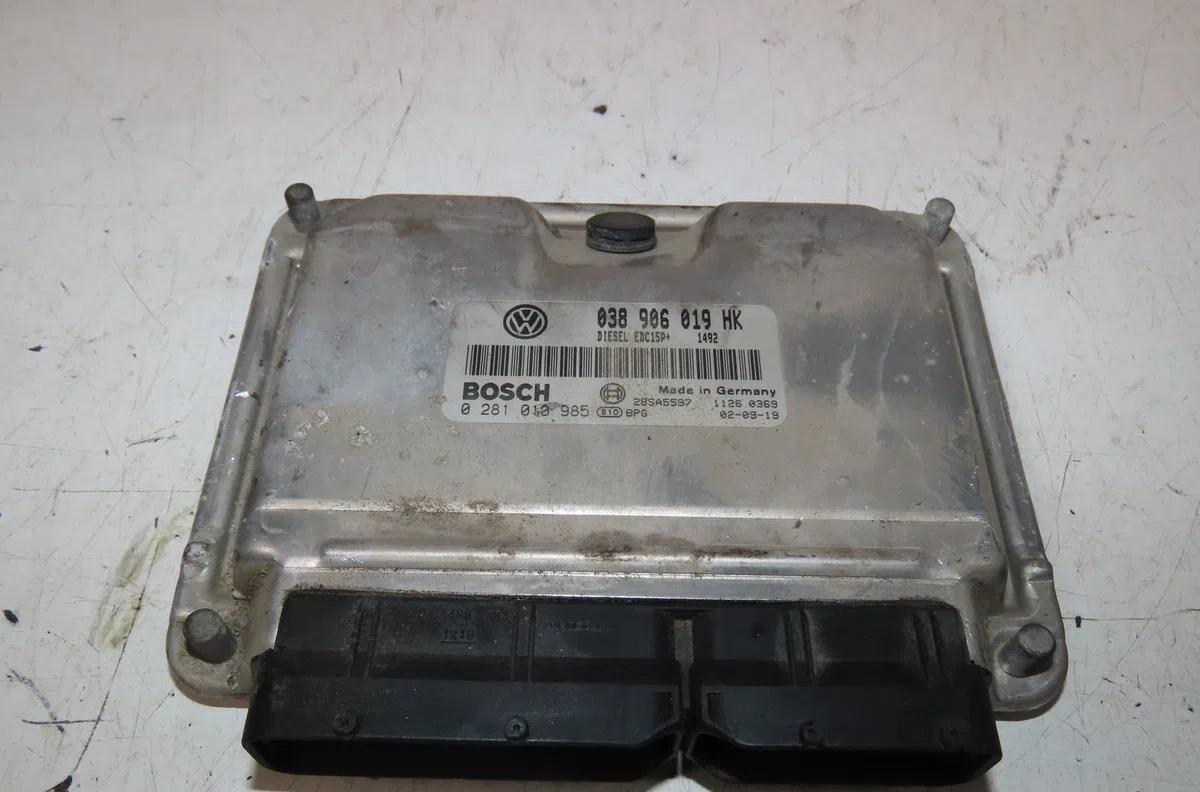 Calculateur moteur Seat LEON (1M1) 1.9 tdi (1999-2006) occasion
