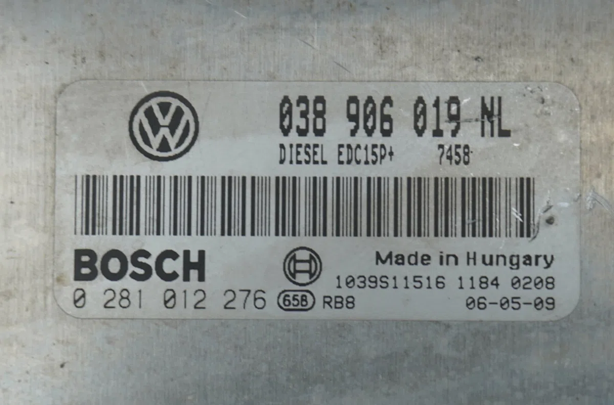 Calculateur moteur Skoda FABIA I Combi (6Y5) 1.9 tdi (2000-2007) occasion — photo 3