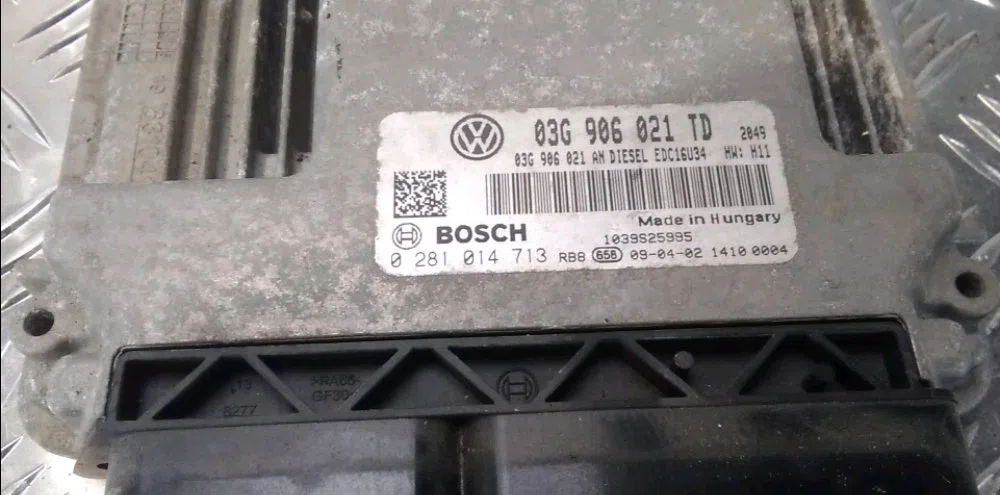 Calculateur moteur Skoda OCTAVIA II (1Z3) 2.0 tdi (2010-2013) occasion — photo 2