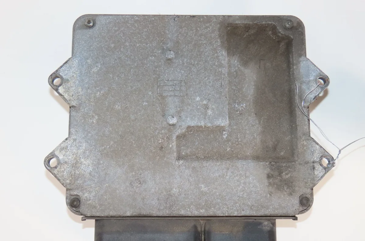 Calculateur moteur Suzuki SWIFT III (MZ, EZ) 1.3 ddis (rs 413d) (2005) 5 portes occasion