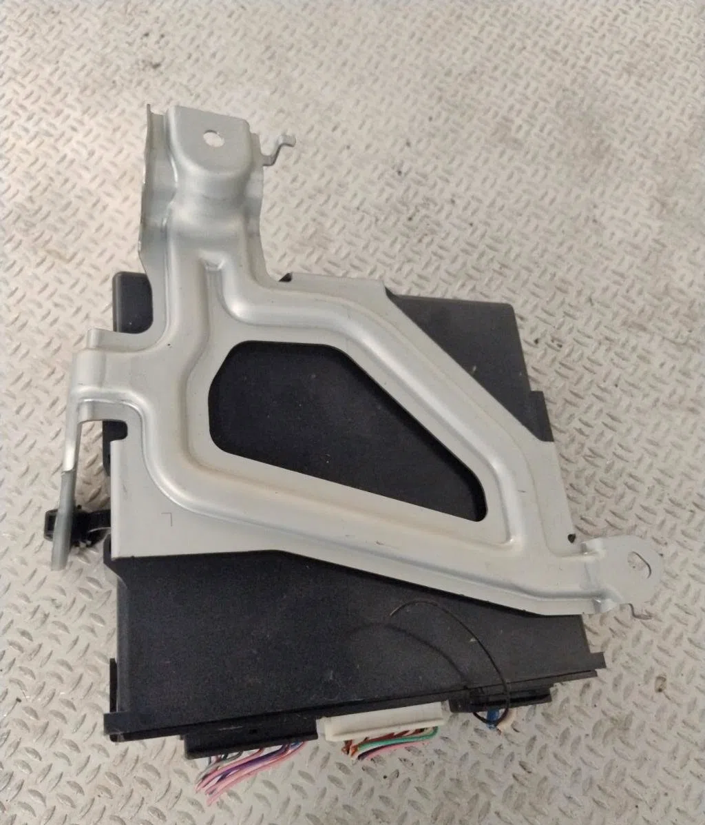 Calculateur moteur Toyota AYGO (_B4_) 1.0 (kgb40) (2014) occasion — photo 2