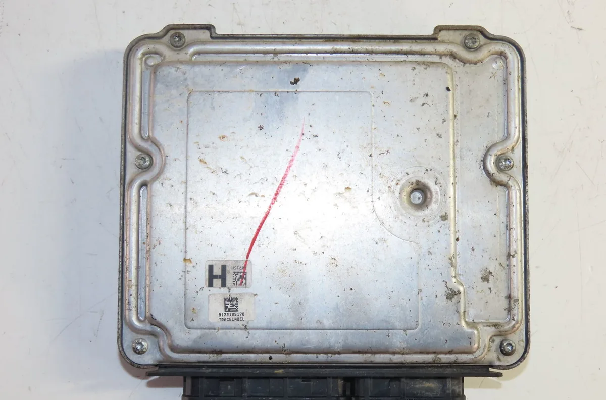 Calculateur moteur Toyota YARIS (_P9_) 1.4 d-4d (nlp90_) (2005-2012) occasion