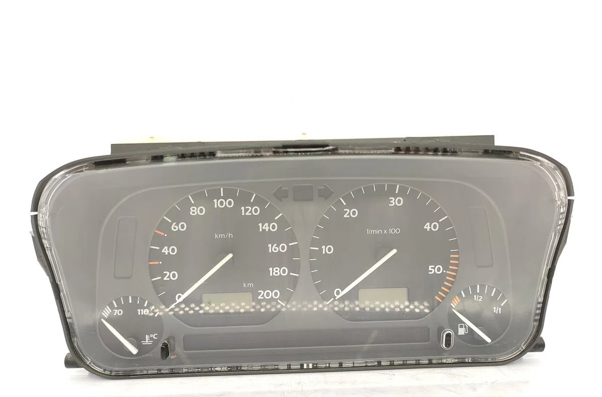 Calculateur moteur VOLKSWAGEN GOLF 3 occasion — photo 3