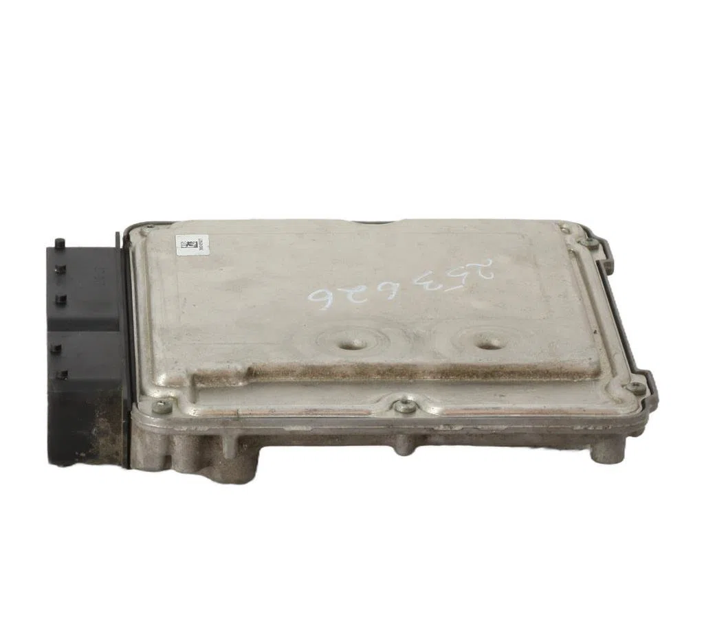 Calculateur moteur Volkswagen GOLF VII (5G1, BQ1, BE1, BE2) 2.0 tdi (2012-2020) 5 portes occasion — photo 2