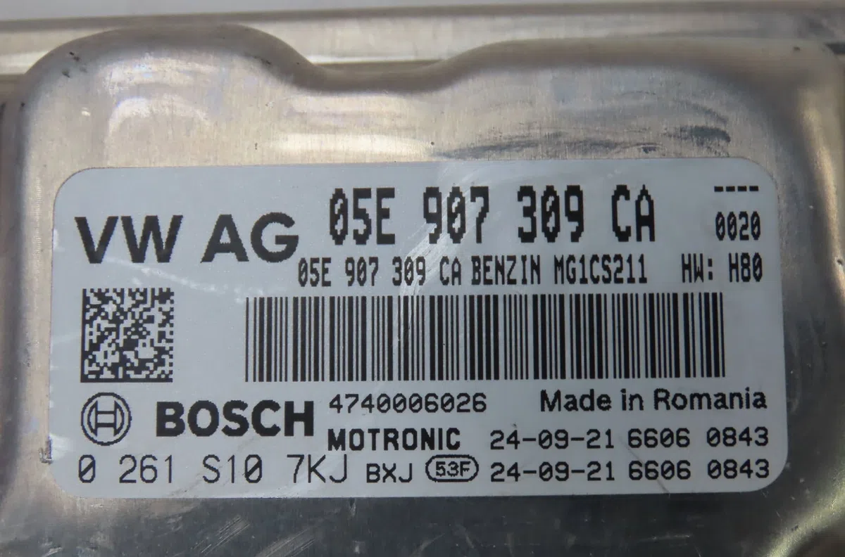 Calculateur moteur Volkswagen GOLF VIII (CD1) 1.5 etsi (2019) occasion — photo 3