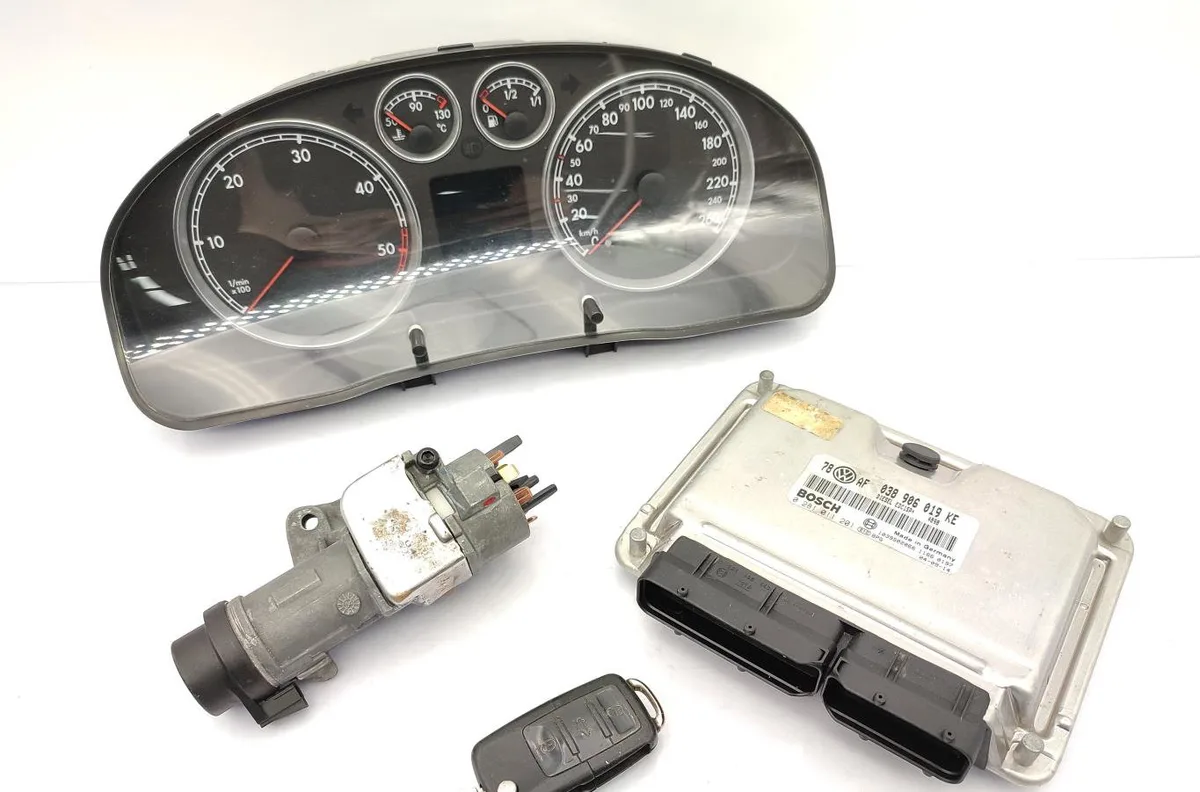 Calculateur moteur VOLKSWAGEN PASSAT 4 PHASE 2 occasion