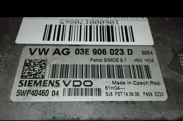 Calculateur moteur Volkswagen POLO (9N_, 9A_) 1.2 12v (2001-2007) 5 portes occasion — photo 4