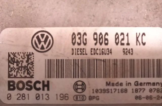 Calculateur moteur Volkswagen TOURAN (1T1, 1T2) 1.9 tdi (2003-2004) 5 portes occasion