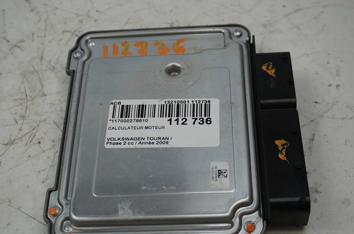 Calculateur moteur Volkswagen TOURAN (1T1, 1T2) 1.9 tdi (2003-2004) 5 portes occasion