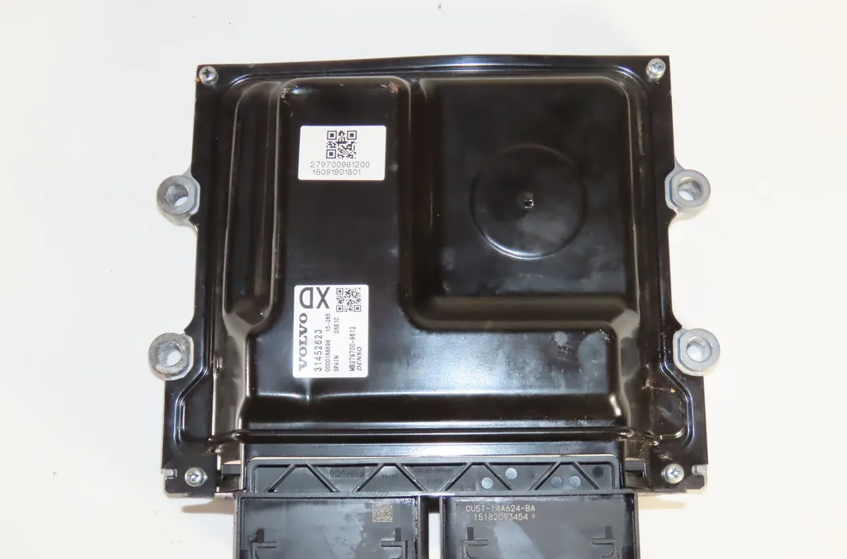 Calculateur moteur Volvo V40 Cross Country (526) D2 (2012-2016) occasion