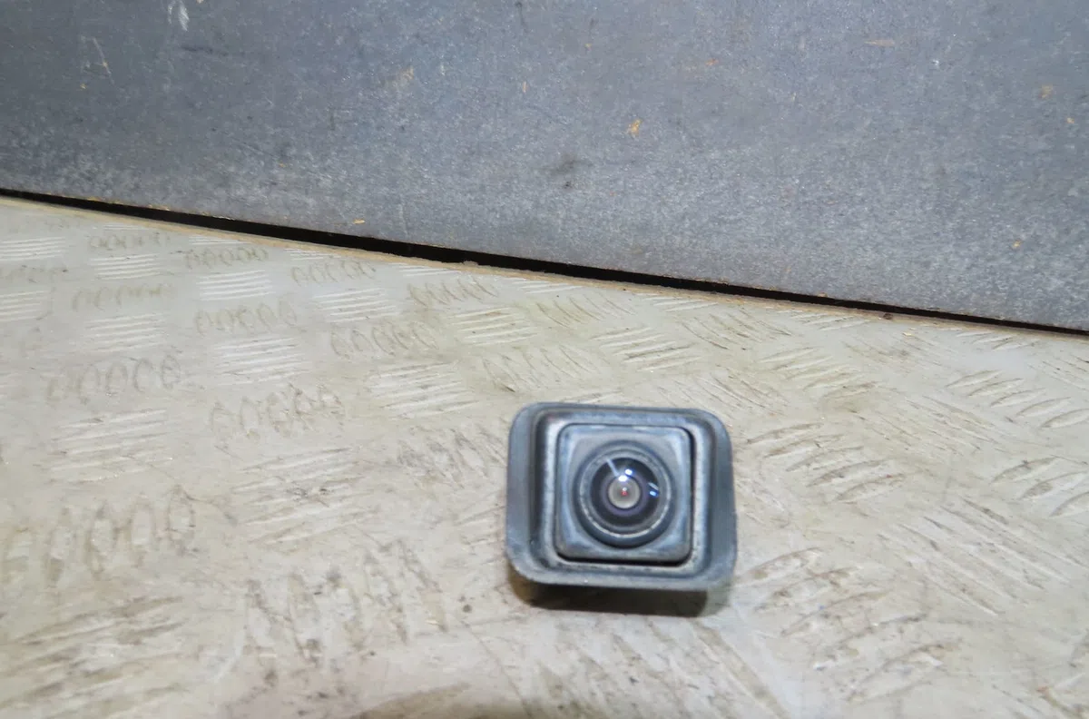 Camera de stationnement ar Renault ESPACE V (JR_) 2.0 blue dci 200 (jral) (2018) occasion — photo 2
