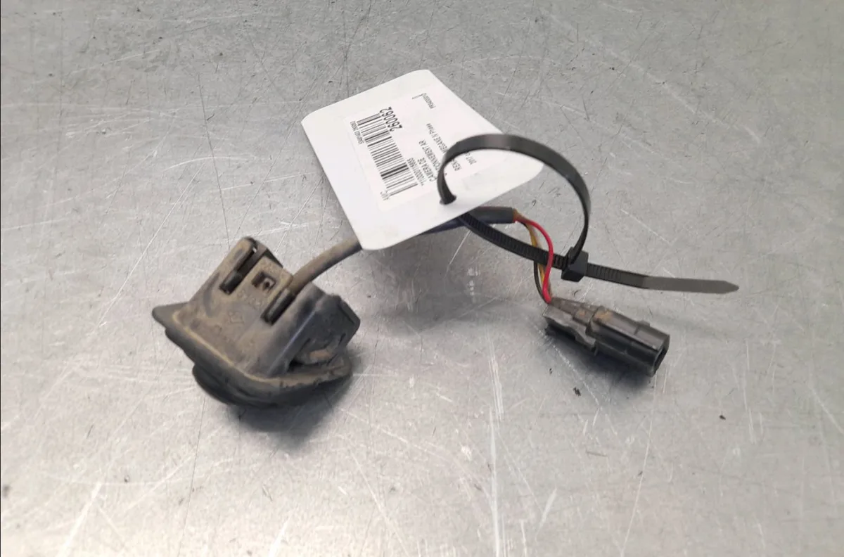 Camera de stationnement ar Renault MEGANE IV Estate (K9A-M-N_) 1.2 tce 130 (k9mr) (2016) occasion