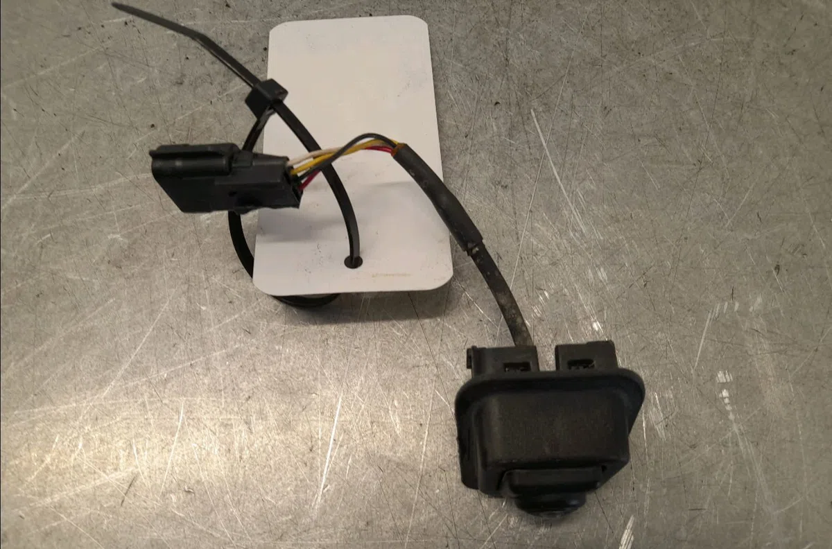 Camera de stationnement ar Renault MEGANE IV Estate (K9A-M-N_) 1.2 tce 130 (k9mr) (2016) occasion