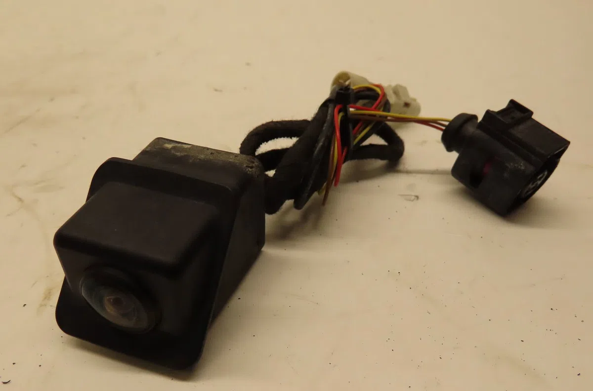 Camera de stationnement ar Seat LEON ST (5F8) 1.5 tsi (2018-2020) occasion — photo 2