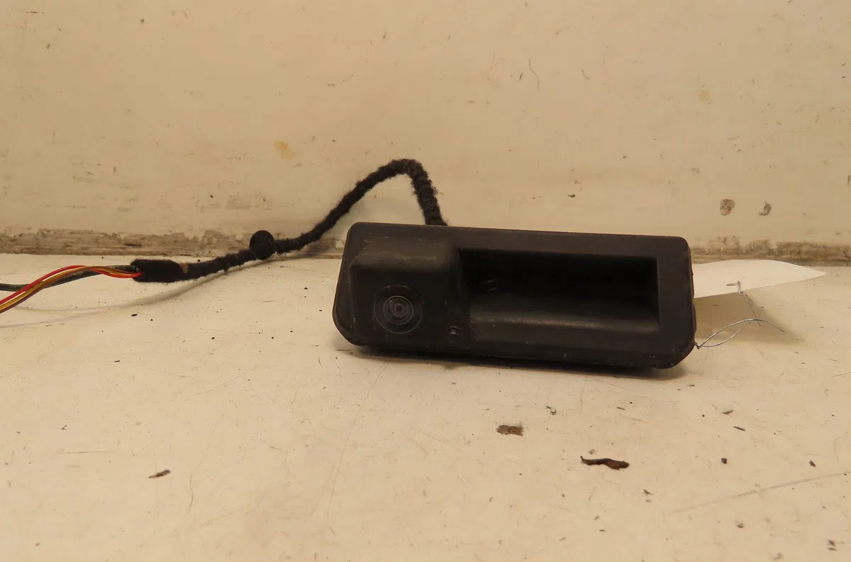 Camera de stationnement ar Skoda FABIA III (NJ3) 1.0 (2014-2021) occasion — photo 2