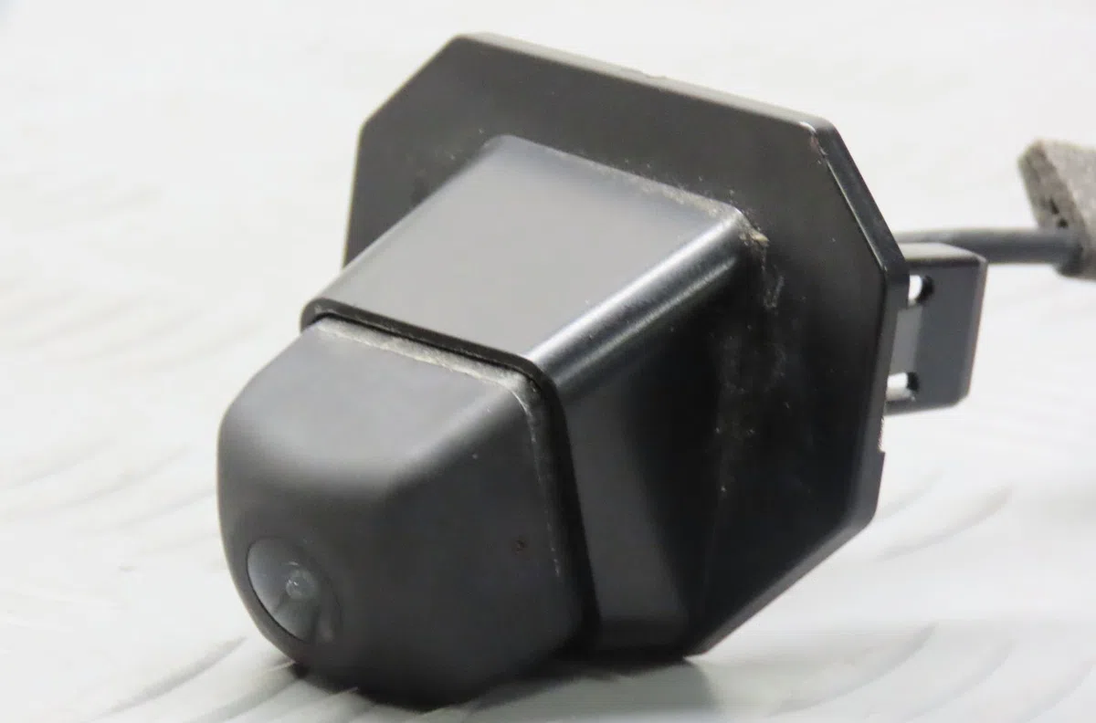 Camera de stationnement ar Suzuki IGNIS III (MF) 1.2 hybrid allgrip (atk412) (2016) occasion