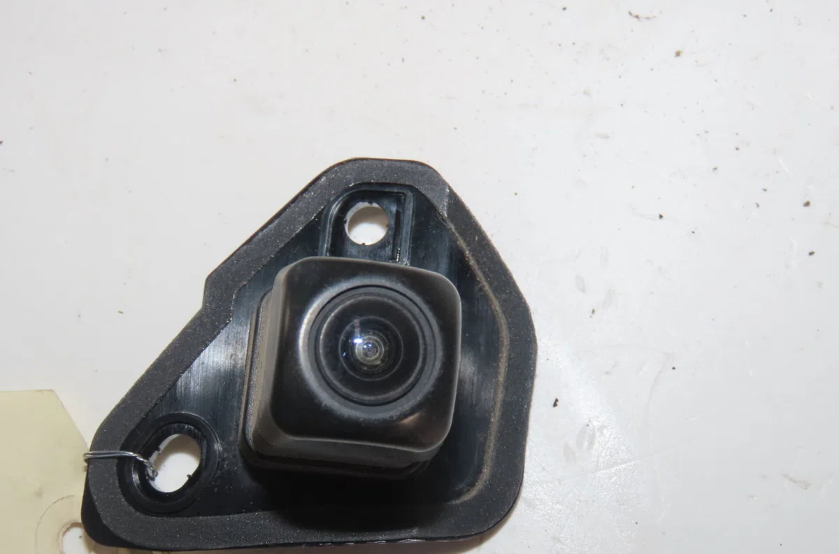 Camera de stationnement ar Toyota COROLLA Break (_E21_) 2.0 hybrid (mzeh12) (2019) 5 portes occasion — photo 2