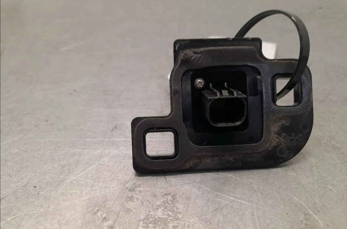 Camera de stationnement ar Toyota YARIS CROSS (MXP_) 1.5 hybrid traction intégrale (mxpj15) (2020) 5 portes occasion — photo 2