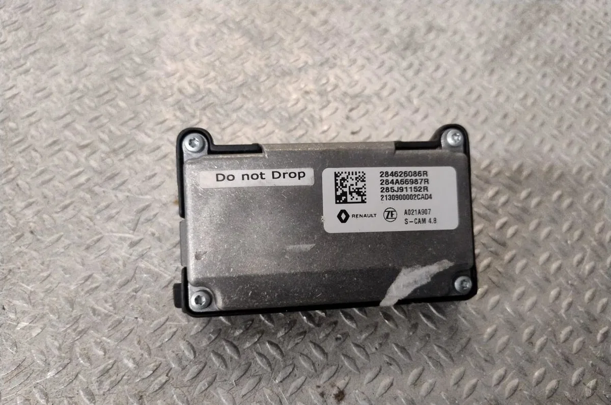 Camera de stationnement av Renault KANGOO III Monospace Tce 130 (kjmb) (2021) occasion — photo 4