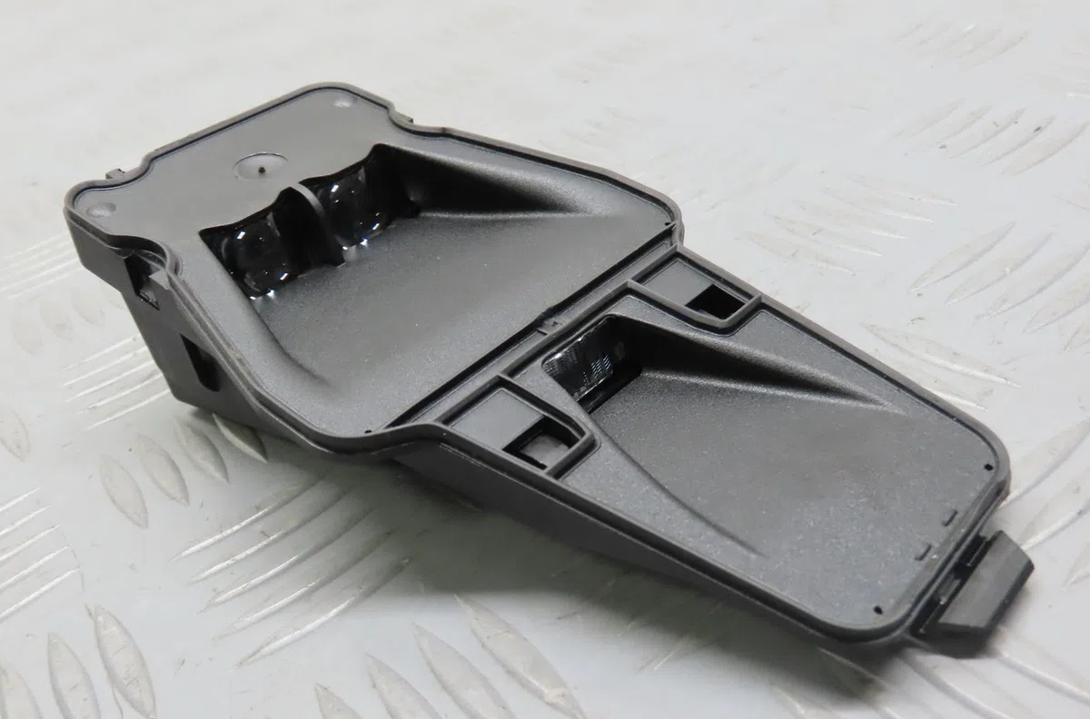 Camera de stationnement av VOLKSWAGEN UP occasion — photo 2