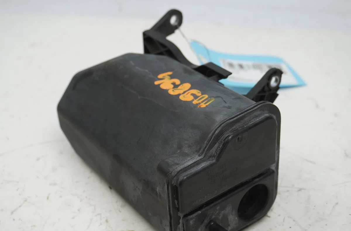 Canister  Audi TT Roadster (8J9) 2.0 tfsi (2010-2014) occasion — photo 2