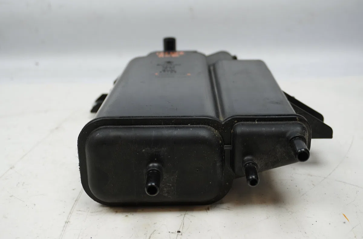 Canister  Fiat PANDA (312_, 319_) 0.9 4x4 (312pxg1a) (2012) occasion — photo 4