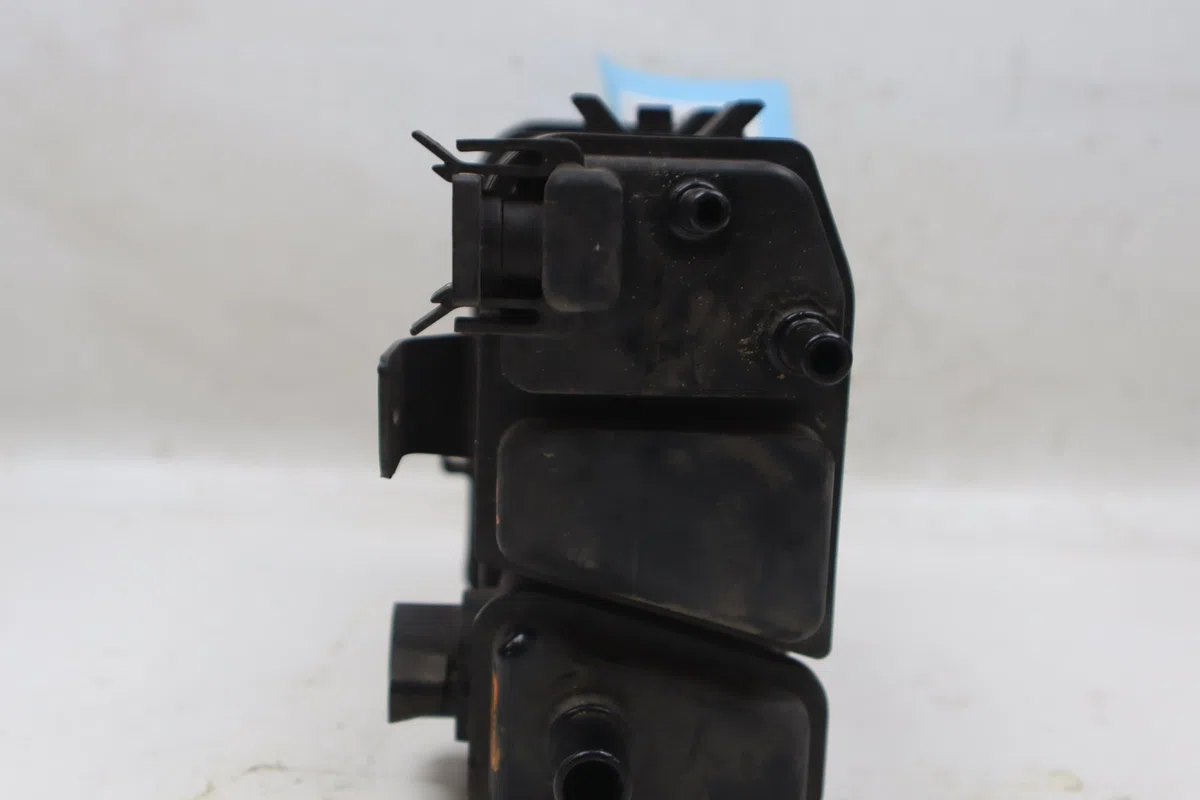 Canister  Renault ARKANA I (LCM_, LDN_) 1.3 tce 140 (ldn0) (2020) 5 portes occasion