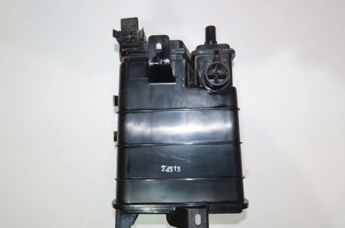 Canister  Renault ARKANA I (LCM_, LDN_) 1.6 e-tech 145 (ldmu) (2020) 5 portes occasion — photo 4