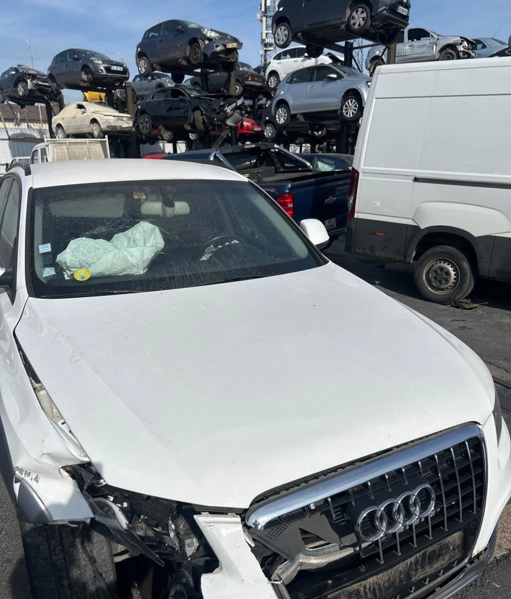 Capot Audi Q5 (8RB) 3.0 tdi quattro (2008-2017) occasion — photo 3